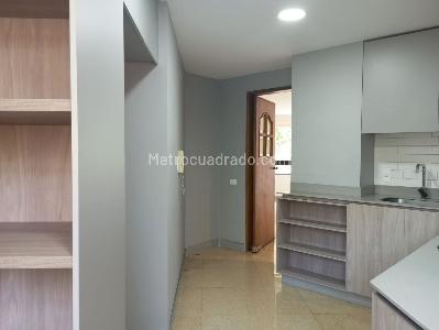 Apartamento en venta en El Poblado, Medellín · foto 6 de 16