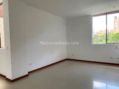 Apartamento de 2 alcobas en venta en Envigado, Envigado, 84 m² · foto 10 de 16