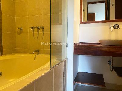 Apartamento de 2 alcobas en venta en Envigado, Envigado, 84 m² · foto 16 de 16