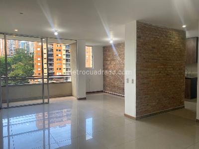 Apartamento de 2 alcobas en venta en Envigado, Envigado, 84 m² · foto 2 de 16