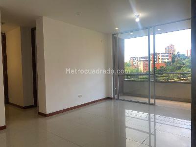 Apartamento de 2 alcobas en venta en Envigado, Envigado, 84 m² · foto 4 de 16