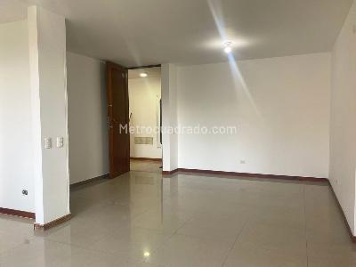 Apartamento de 2 alcobas en venta en Envigado, Envigado, 84 m² · foto 5 de 16