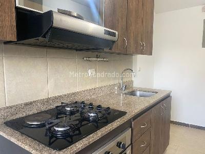 Apartamento de 2 alcobas en venta en Envigado, Envigado, 84 m² · foto 8 de 16