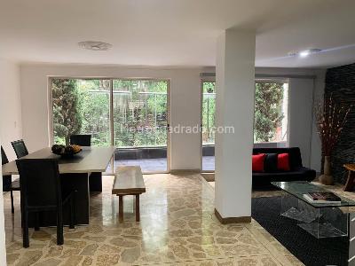 Casa de 4 alcobas en arriendo en El Poblado, Medellín, 300 m² · foto 2 de 19