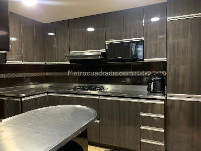 Casa de 4 alcobas en arriendo en El Poblado, Medellín, 300 m² · foto 7 de 19