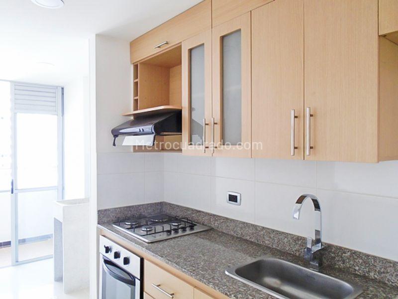 Apartamento Moderno de 2 Alcobas en El Poblado - 4