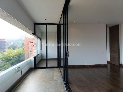 Apartamento en arriendo en El Poblado, Medellín · foto 5 de 20