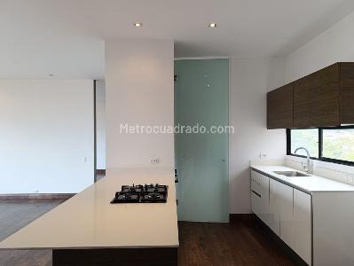 Apartamento en arriendo en El Poblado, Medellín · foto 9 de 20