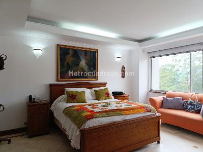 Apartamento de 3 alcobas en venta en El Poblado, Medellín, 195 m² · foto 13 de 20