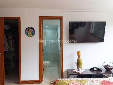 Apartamento de 3 alcobas en venta en El Poblado, Medellín, 195 m² · foto 16 de 20