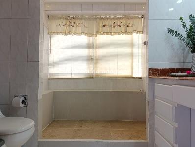 Apartamento de 3 alcobas en venta en El Poblado, Medellín, 195 m² · foto 19 de 20