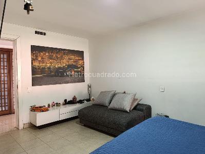 Apartamento en venta en El Poblado, Medellín · foto 12 de 20