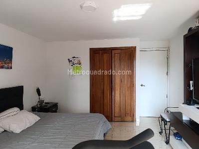 Apartamento en venta en El Poblado, Medellín · foto 13 de 20