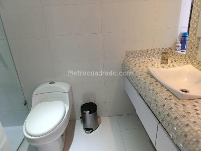 Apartamento en venta en El Poblado, Medellín · foto 19 de 20