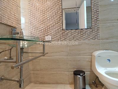 Apartamento en venta en El Poblado, Medellín · foto 20 de 20
