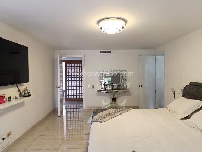 Apartamento en venta en El Poblado, Medellín · foto 8 de 20