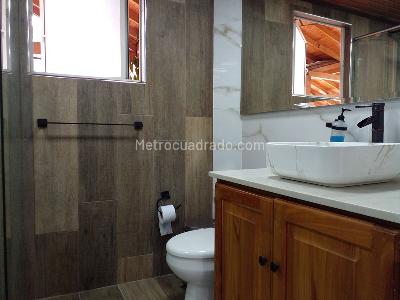 Casa de 3 alcobas en venta en Envigado, Envigado, 214 m² · foto 14 de 19