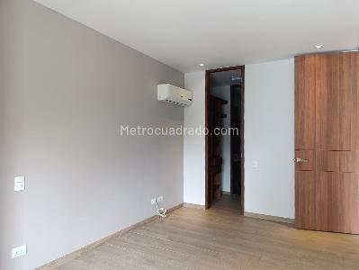 Apartaestudio en arriendo en El Poblado, Medellín · foto 10 de 15