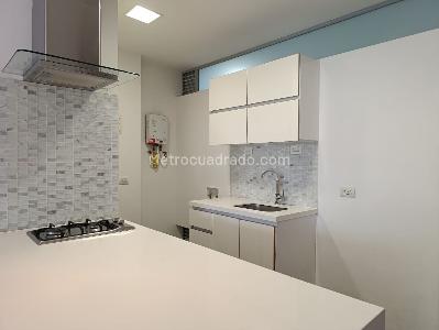 Apartaestudio en arriendo en El Poblado, Medellín, 57 m² · foto 6 de 13