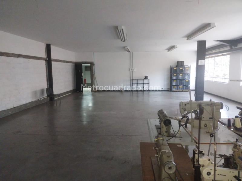 Bodega en Arriendo, GUAYABAL, Medellín – další