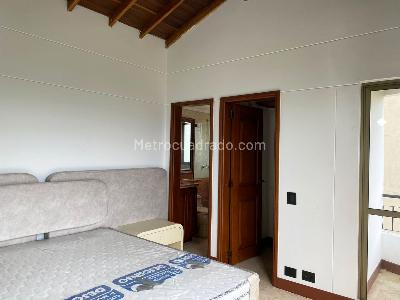 Apartamento de 4 alcobas en venta en El Poblado, Medellín, 333 m² · foto 10 de 20