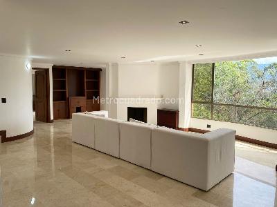 Apartamento de 4 alcobas en venta en El Poblado, Medellín, 333 m² · foto 4 de 20