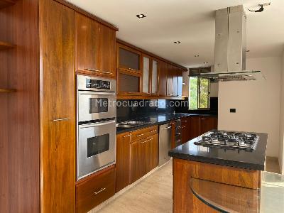 Apartamento de 4 alcobas en venta en El Poblado, Medellín, 333 m² · foto 6 de 20