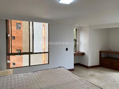 Apartamento de 4 alcobas en venta en El Poblado, Medellín, 333 m² · foto 9 de 20