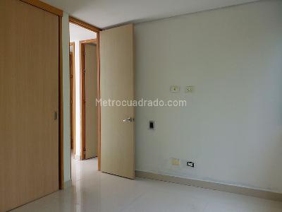 Casa de 4 alcobas en venta en Envigado, Envigado, 273 m² · foto 12 de 20