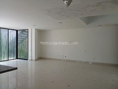 Casa de 4 alcobas en venta en Envigado, Envigado, 273 m² · foto 7 de 20
