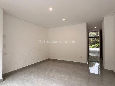 Casa de 3 alcobas en venta en Envigado, Envigado, 360 m² · foto 10 de 19