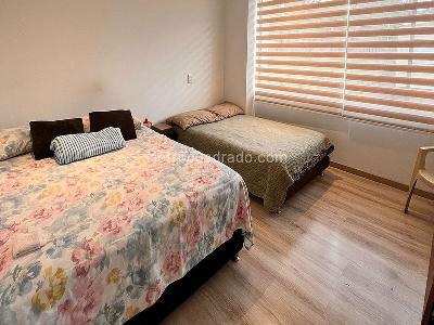 Casa de 3 alcobas en venta en Envigado, Envigado, 230 m² · foto 10 de 18