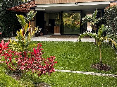 Casa de 3 alcobas en venta en Envigado, Envigado, 230 m² · foto 17 de 18
