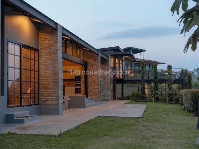 Casa de 5 alcobas en venta en Rionegro, Rionegro, 380 m² · foto 19 de 20