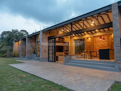 Casa de 5 alcobas en venta en Rionegro, Rionegro, 380 m² · foto 20 de 20