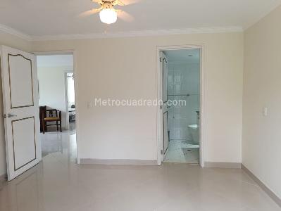 Apartamento de 3 alcobas en venta en El Tesoro, Medellín, 178 m² · foto 15 de 20