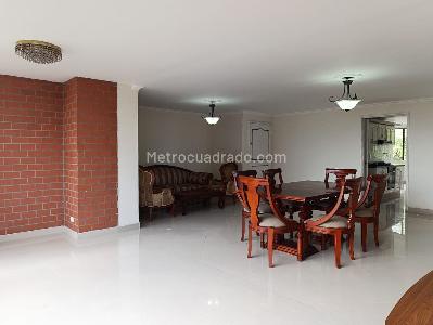 Apartamento de 3 alcobas en venta en El Tesoro, Medellín, 178 m² · foto 6 de 20