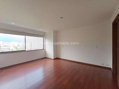 Apartamento de 3 alcobas en venta en El Diamante No. 2, Medellín, 242 m² · foto 9 de 19
