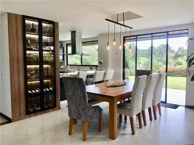 Casa de 4 alcobas en venta en Rionegro, Rionegro, 460 m² · foto 3 de 19