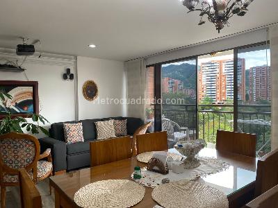 Apartamento en venta en Envigado, Envigado · foto 2 de 18