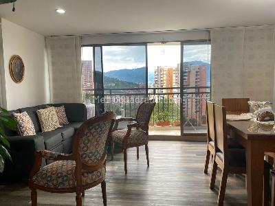 Apartamento en venta en Envigado, Envigado · foto 3 de 18