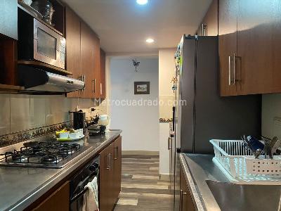 Apartamento en venta en Envigado, Envigado · foto 6 de 18