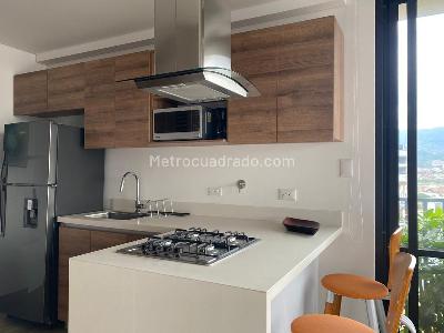 Apartaestudio en arriendo en El Poblado, Medellín, 50 m² · foto 6 de 13
