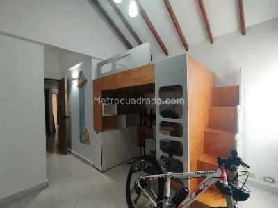 Casa de 3 alcobas en venta en El Poblado, Medellín, 215 m² · foto 13 de 19
