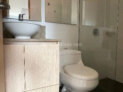Apartamento de 3 alcobas en arriendo en Envigado, Envigado, 92 m² · foto 16 de 17