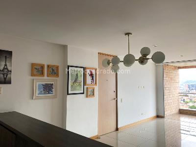 Apartamento de 3 alcobas en arriendo en Envigado, Envigado, 92 m² · foto 3 de 17