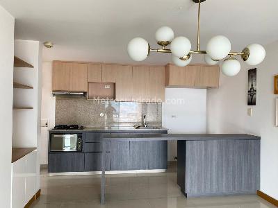 Apartamento de 3 alcobas en arriendo en Envigado, Envigado, 92 m² · foto 5 de 17