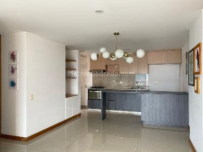 Apartamento de 3 alcobas en arriendo en Envigado, Envigado, 92 m² · foto 6 de 17