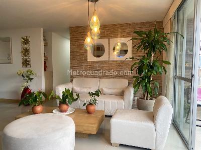 Apartamento de 3 alcobas en arriendo en Sabaneta, Sabaneta, 95 m² · foto 2 de 20