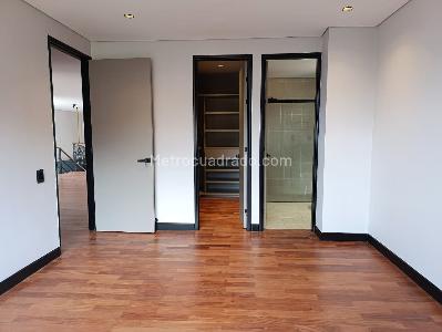 Apartamento de 3 alcobas en venta en El Poblado, Medellín, 440 m² · foto 14 de 20